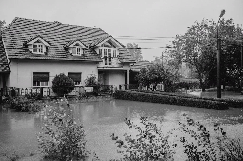 How to Sell My Flooded House Fast for Cash