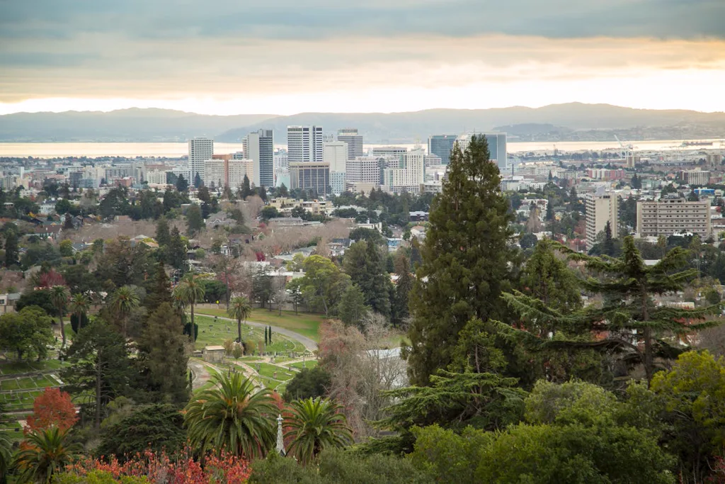 What It's Like Living in Oakland, CA: A Complete Guide